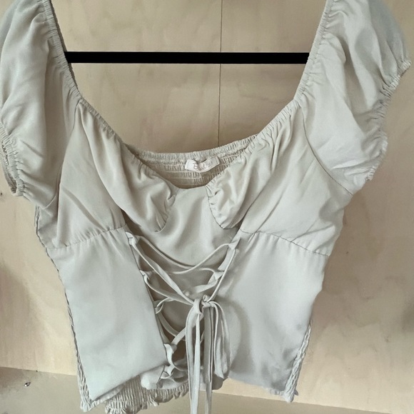 Perfect fitting blouse - Picture 2 of 3